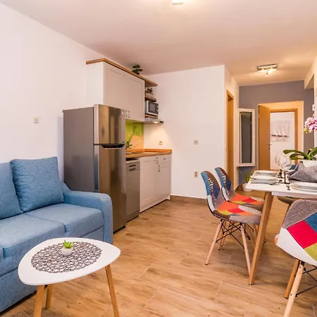 Apartment In With House Sea View